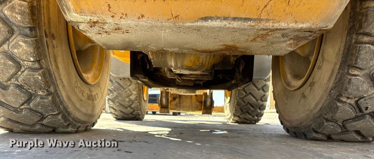 image for item ES8511 2012 John Deere 644K wheel loader