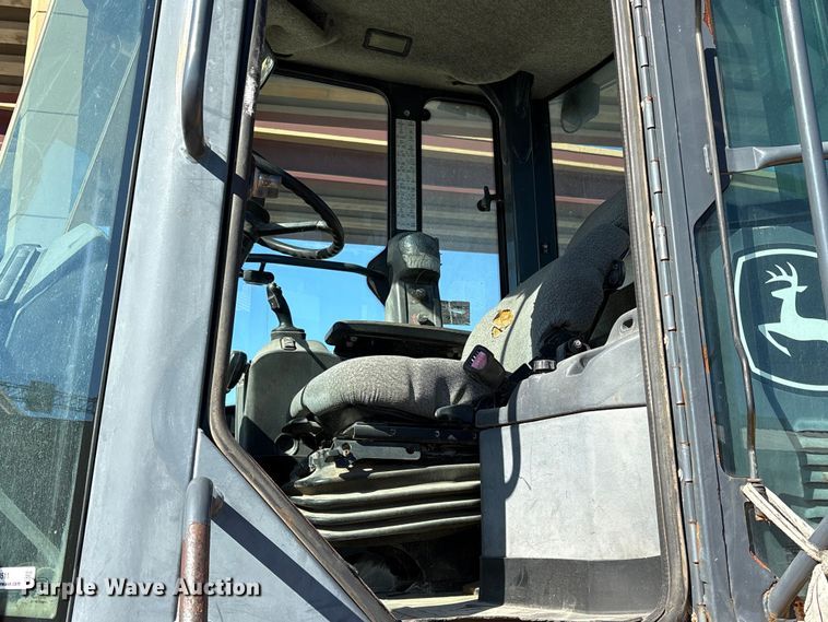 image for item ES8511 2012 John Deere 644K wheel loader