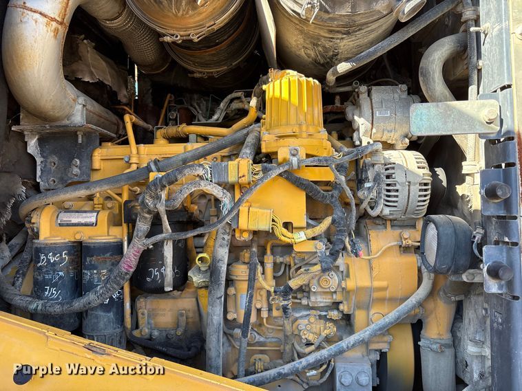 image for item ES8511 2012 John Deere 644K wheel loader