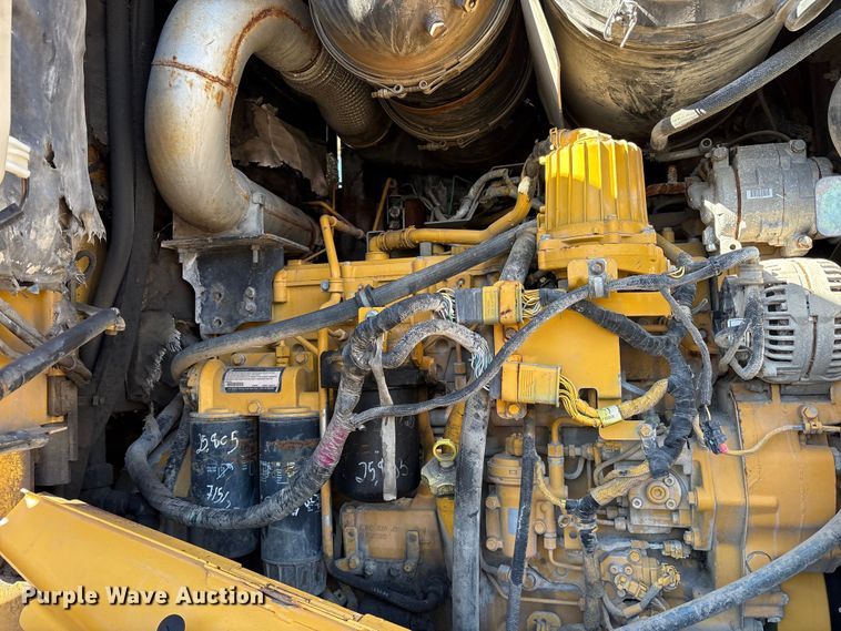 image for item ES8511 2012 John Deere 644K wheel loader