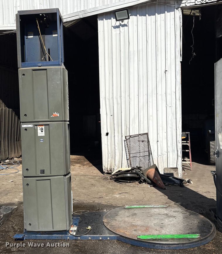 image for item ES8513 Lantech Q300 pallet wrap machine