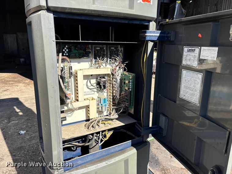 image for item ES8513 Lantech Q300 pallet wrap machine