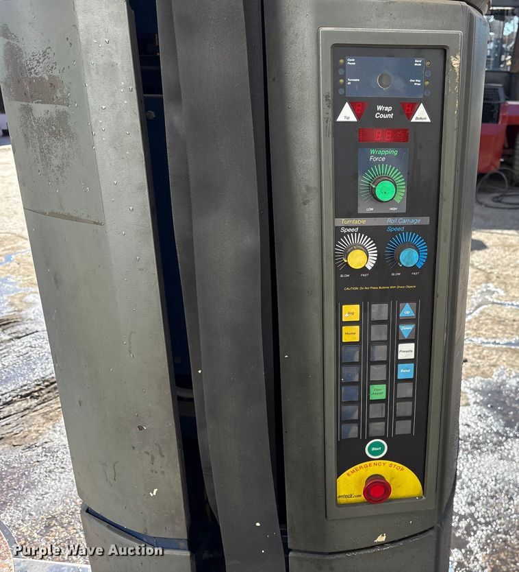 image for item ES8513 Lantech Q300 pallet wrap machine