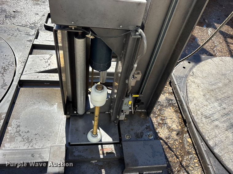 image for item ES8514 Cousins LP2100 wrap machine