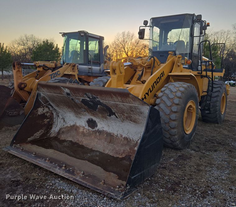 image for item ET1154 2007 Hyundai HL760-7A wheel loader