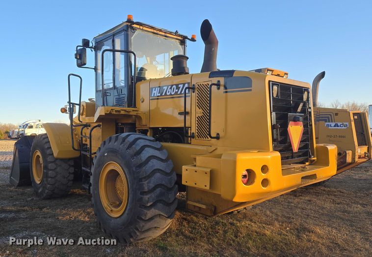 image for item ET1154 2007 Hyundai HL760-7A wheel loader