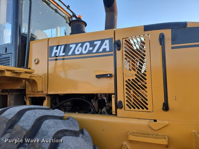 image for item ET1154 2007 Hyundai HL760-7A wheel loader