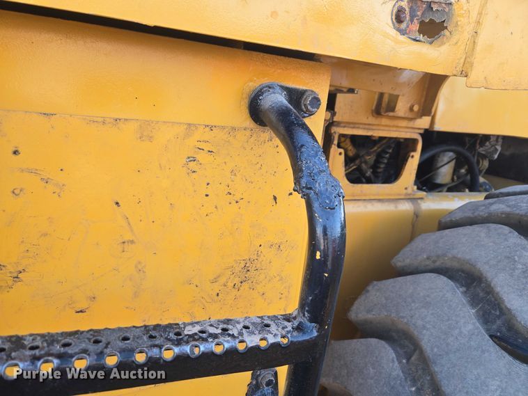 image for item ET1154 2007 Hyundai HL760-7A wheel loader