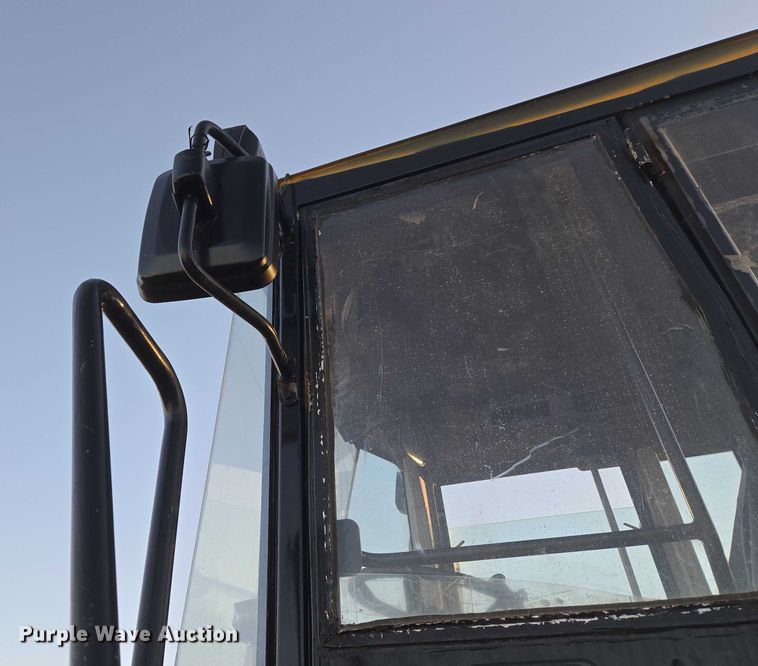 image for item ET1154 2007 Hyundai HL760-7A wheel loader