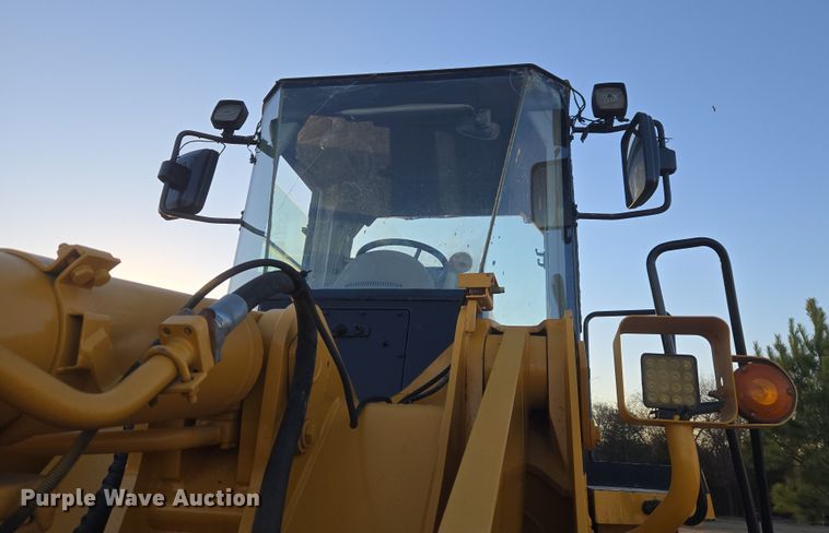 image for item ET1154 2007 Hyundai HL760-7A wheel loader