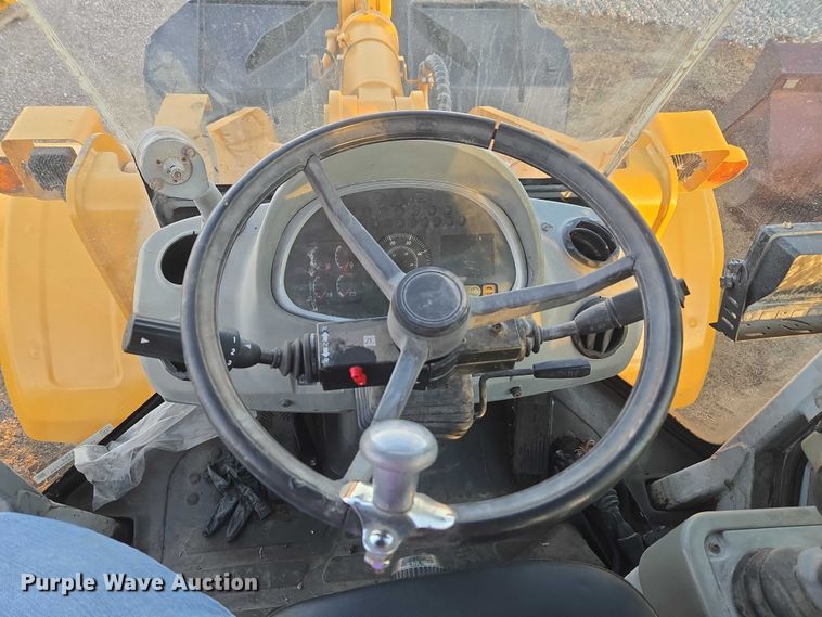 image for item ET1154 2007 Hyundai HL760-7A wheel loader