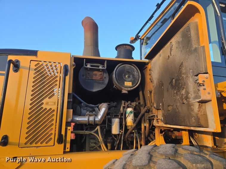 image for item ET1154 2007 Hyundai HL760-7A wheel loader