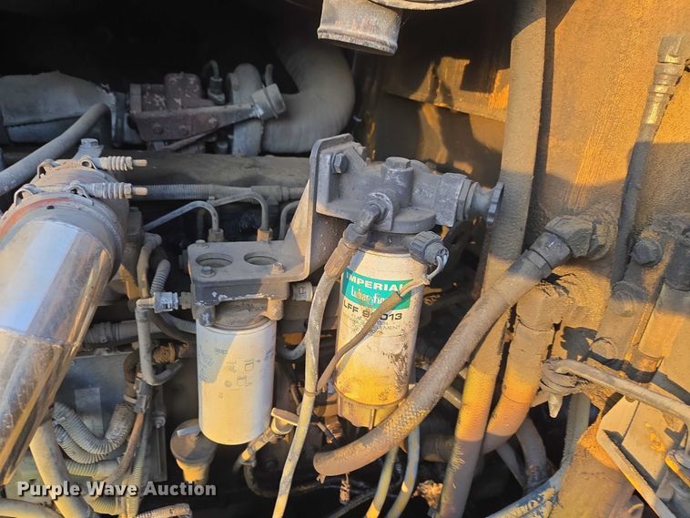 image for item ET1154 2007 Hyundai HL760-7A wheel loader