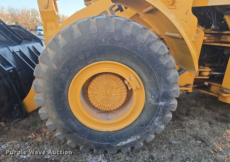 image for item ET1154 2007 Hyundai HL760-7A wheel loader