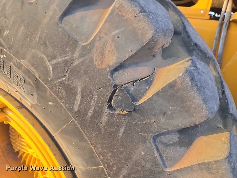 image for item ET1154 2007 Hyundai HL760-7A wheel loader