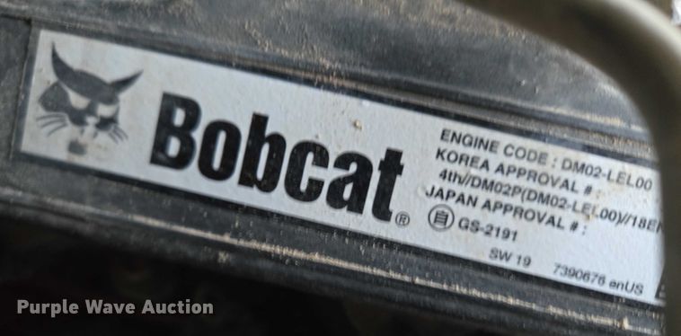image for item ET1162 2021 Bobcat T76 tracked skid steer loader