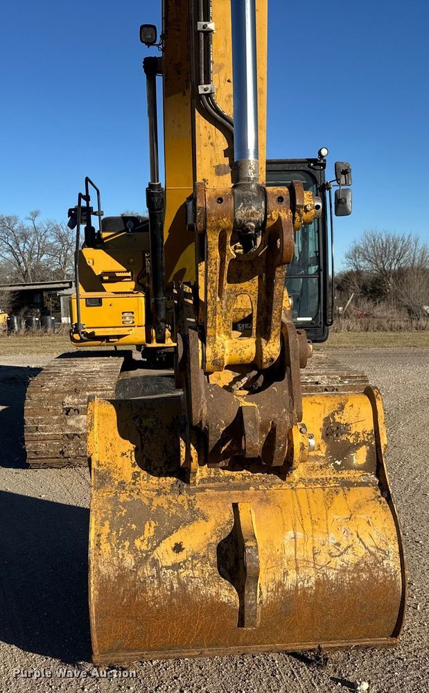 image for item ET4135 2017 Caterpillar 323FL excavator