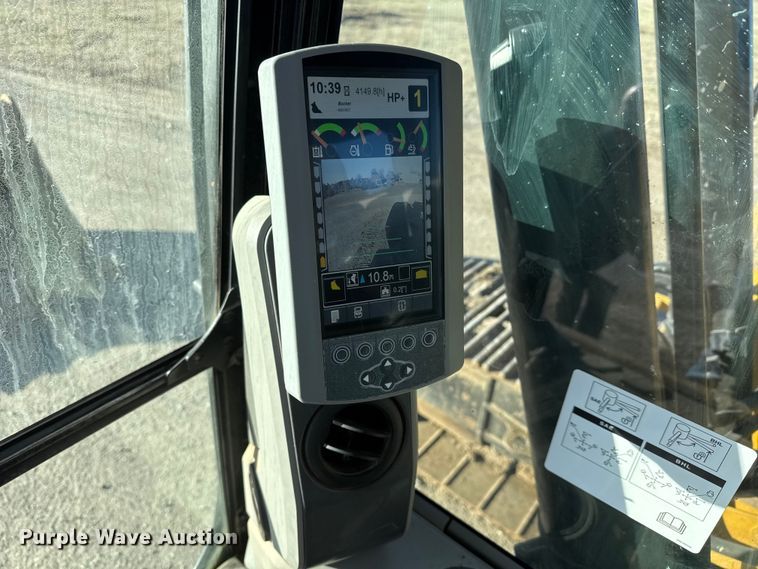 image for item ET4135 2017 Caterpillar 323FL excavator