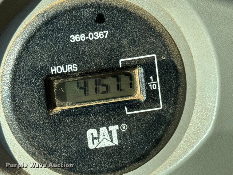 image for item ET4135 2017 Caterpillar 323FL excavator