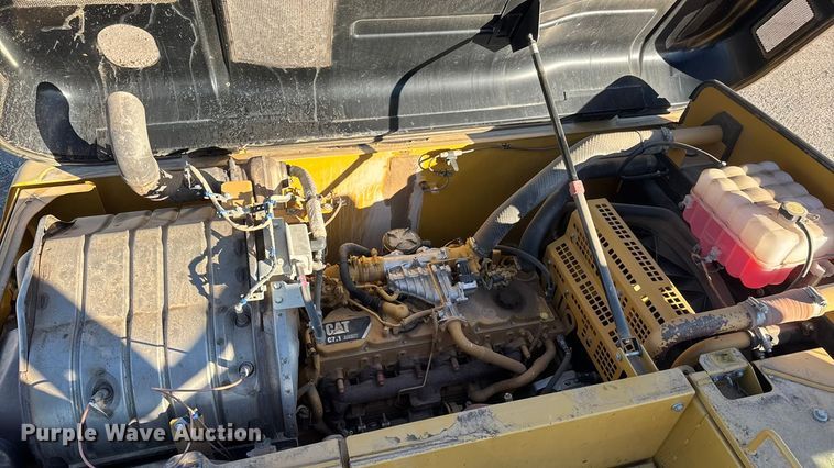 image for item ET4135 2017 Caterpillar 323FL excavator