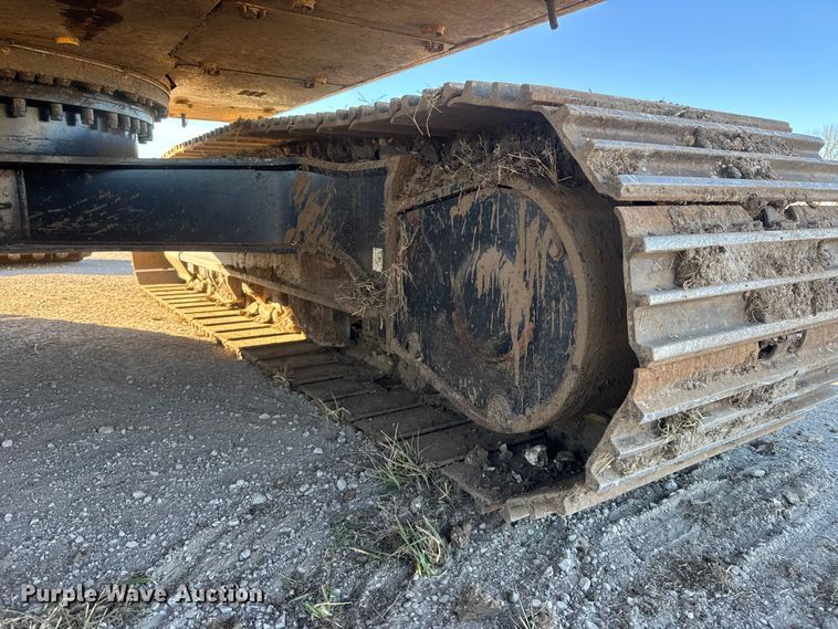 image for item ET4135 2017 Caterpillar 323FL excavator