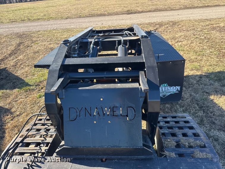 image for item ET4137 1995 Dynaweld lowboy equipment trailer