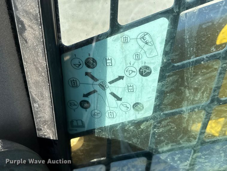 image for item ET4138 2022 Caterpillar 259D3 tracked skid steer loader