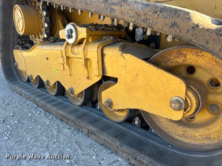 image for item ET4138 2022 Caterpillar 259D3 tracked skid steer loader