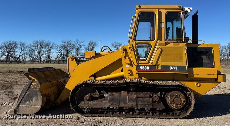 image for item ET4140 1994 Caterpillar 953B track loader