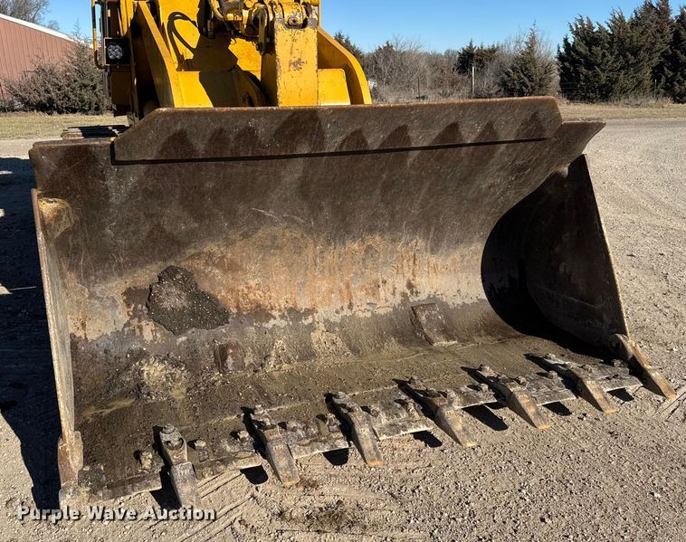 image for item ET4140 1994 Caterpillar 953B track loader