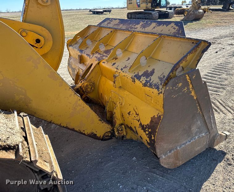 image for item ET4140 1994 Caterpillar 953B track loader