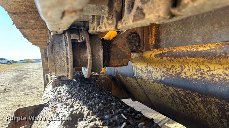 image for item ET4140 1994 Caterpillar 953B track loader