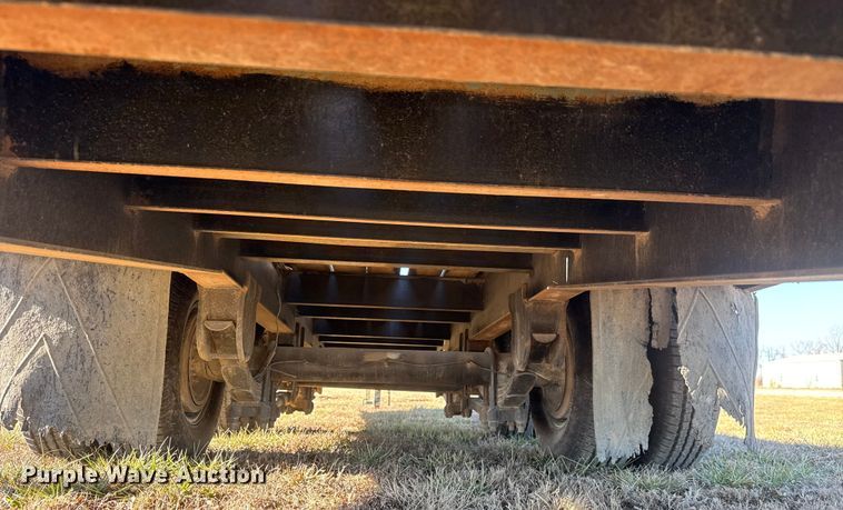 image for item ET4142 1995 Interstate 20DT equipment trailer