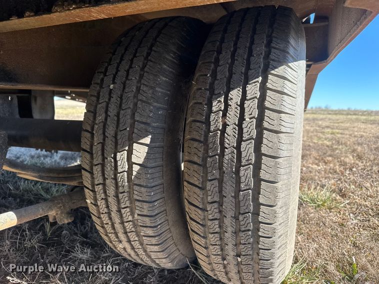 image for item ET4142 1995 Interstate 20DT equipment trailer