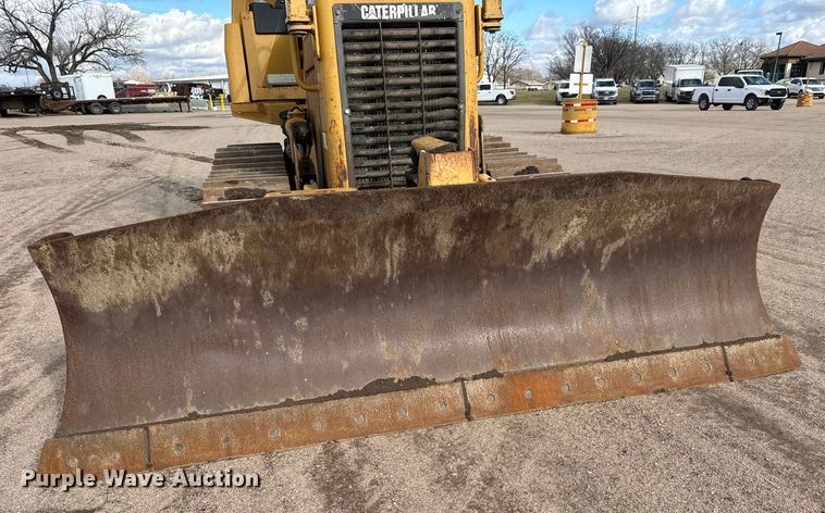 image for item ET4158 2005 Caterpillar D3G XL dozer