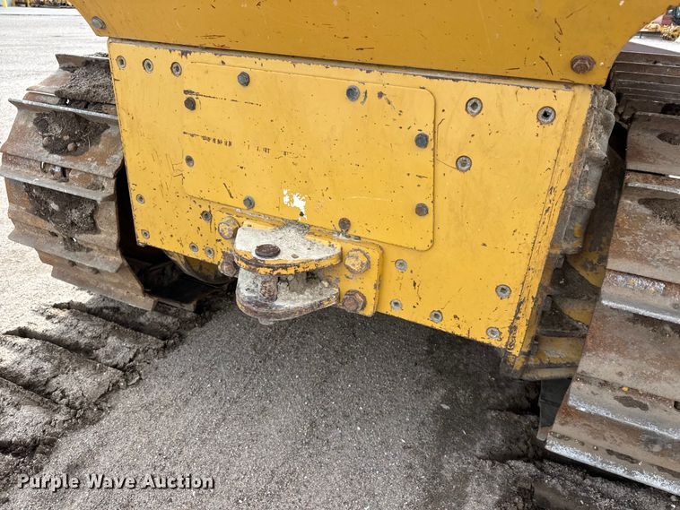 image for item ET4158 2005 Caterpillar D3G XL dozer