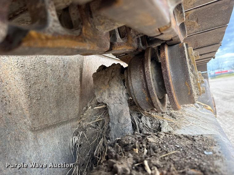 image for item ET4158 2005 Caterpillar D3G XL dozer