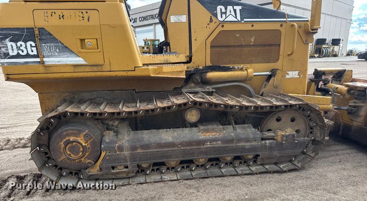 image for item ET4158 2005 Caterpillar D3G XL dozer