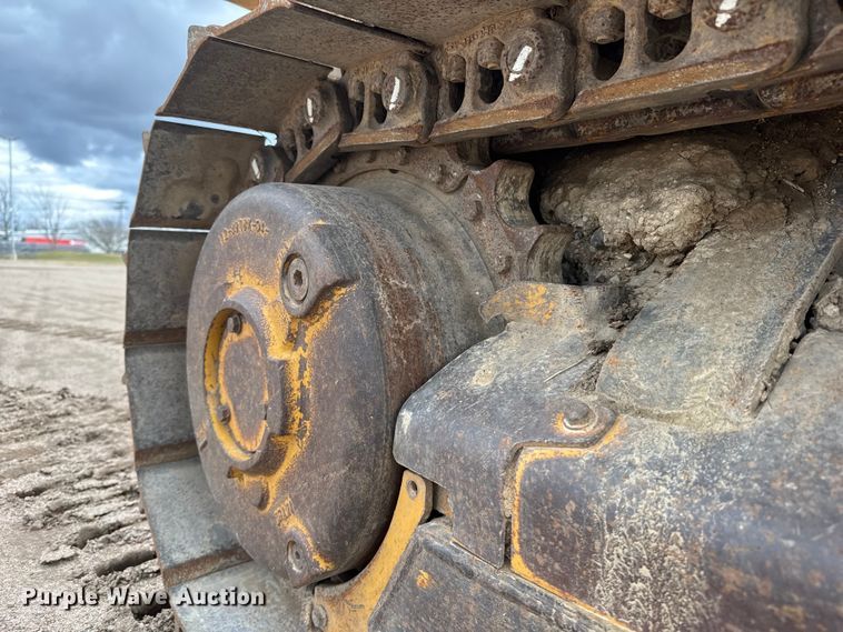 image for item ET4158 2005 Caterpillar D3G XL dozer