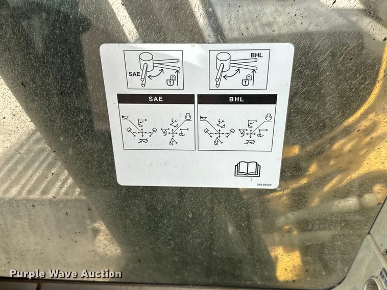 image for item ET4159 2013 Caterpillar 320E L excavator