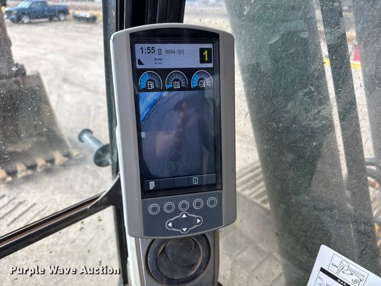 image for item ET4159 2013 Caterpillar 320E L excavator