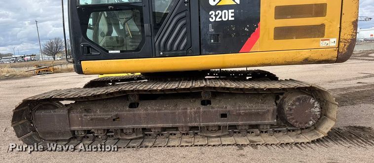 image for item ET4159 2013 Caterpillar 320E L excavator
