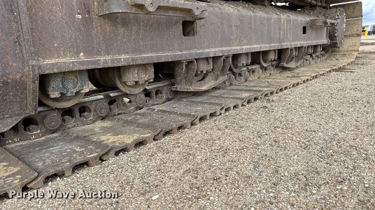 image for item ET4159 2013 Caterpillar 320E L excavator