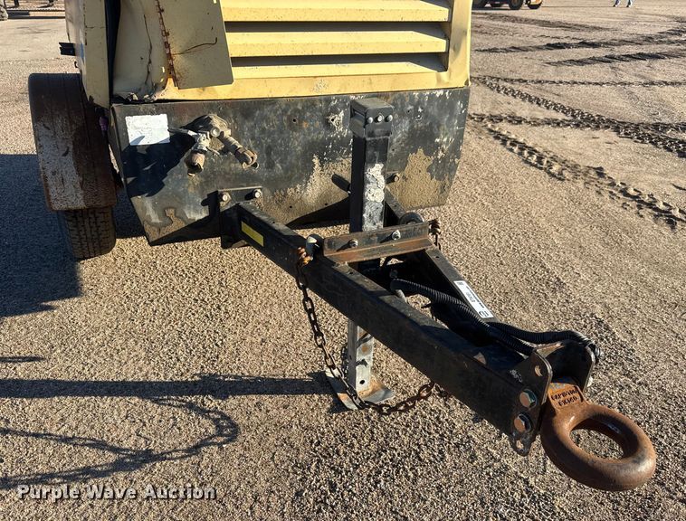 image for item ET4161 2000 Atlas Copco XAS 96 (JD) air compressor