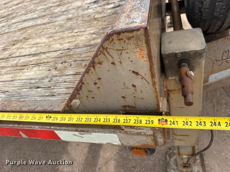 image for item ET4358 2006 Titan equipment trailer