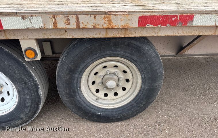 image for item ET4358 2006 Titan equipment trailer