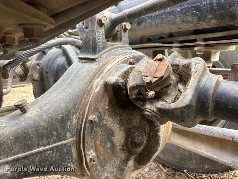 image for item ET4360 1982 Autocar Construcktor 2 roll-off container truck