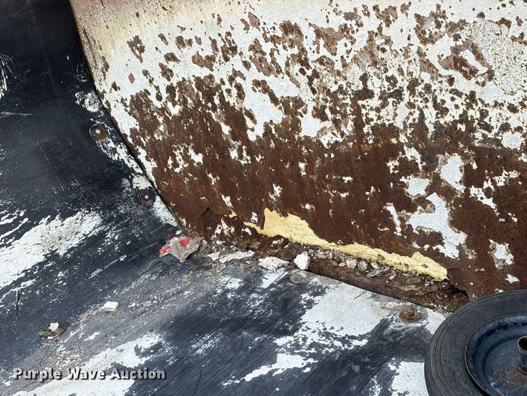 image for item ET4361 Roll Offs roll-off dumpster