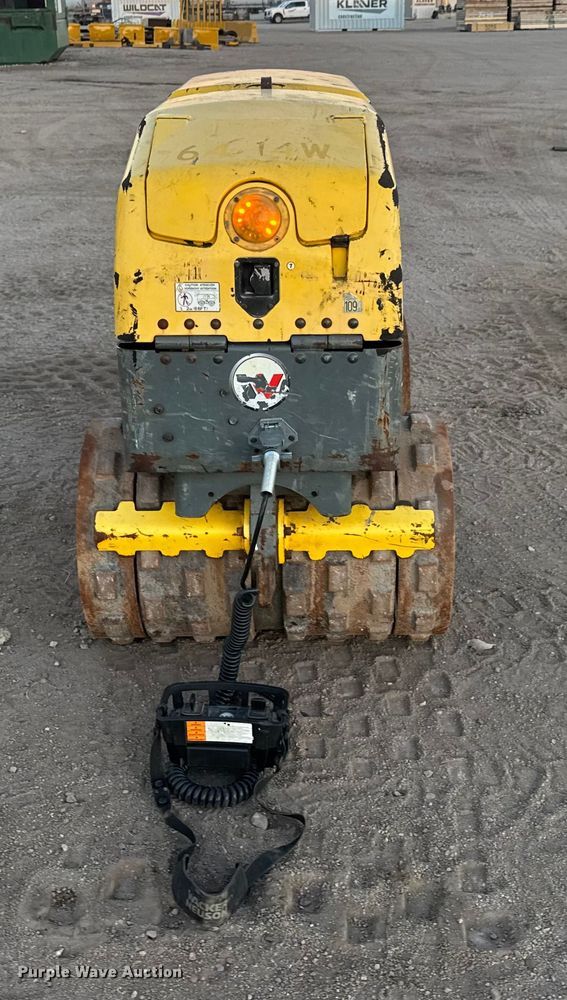 image for item ET4385 2013 Wacker Neuson RTX-SC2 trench compactor