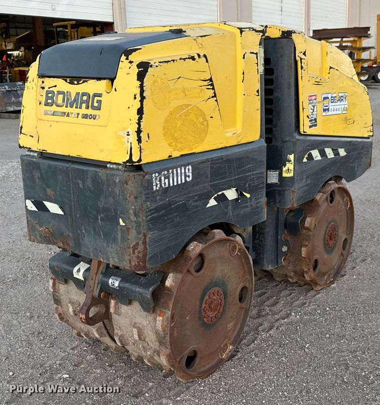 image for item ET4386 2011 Bomag BMP 8500 trench compactor